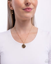 Load image into Gallery viewer, Hopeful Story - Gold