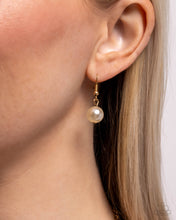 Load image into Gallery viewer, Angelic Arrangement - Gold