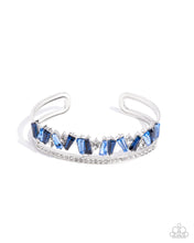 Load image into Gallery viewer, Sculpted Splendor - Blue