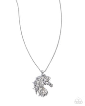 Load image into Gallery viewer, Stallion Swing - White