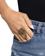 Load image into Gallery viewer, Angelic Actress 🌞 Gold