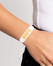 Load image into Gallery viewer, Paparazzi 🌞 Hopeful Hire