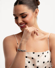 Load image into Gallery viewer, Treasured Twists - Multi &amp; Mystery Piece - SPP
