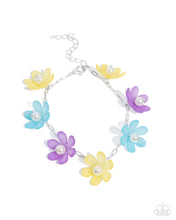 Load image into Gallery viewer, Complete Look - Florals
