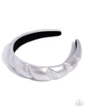 Load image into Gallery viewer, Exclusive Era - Silver

