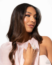 Load image into Gallery viewer, Paparazzi 🌞 Petal Privilege
