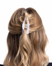Load image into Gallery viewer, Conch Chic - White
