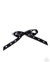 Load image into Gallery viewer, Generous Grommets - Black
