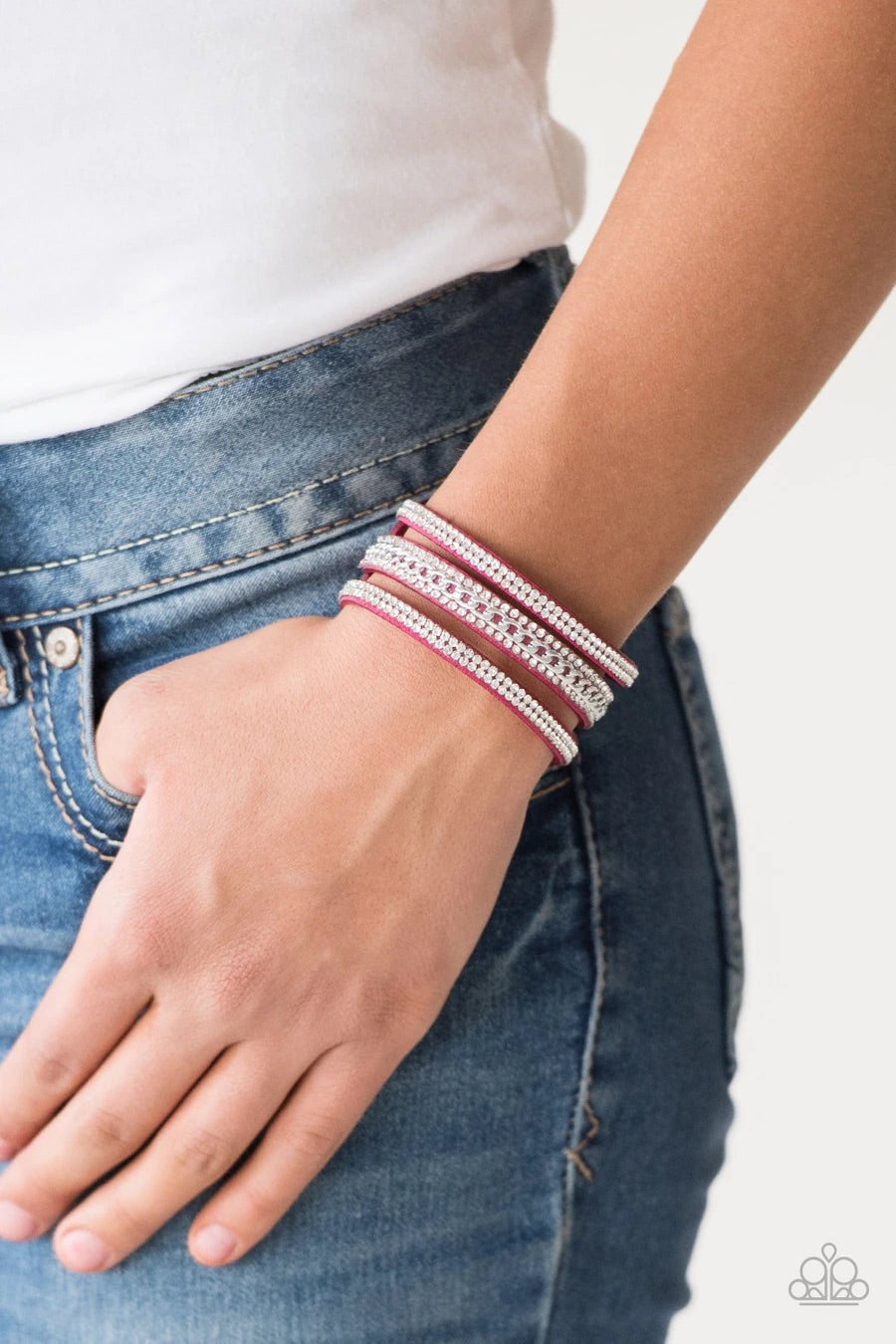 Bracelet -  ROLLIN IN RHINESTONES - PINK