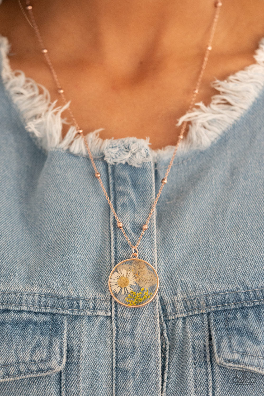 Necklace - Floral Embrace - Rose Gold