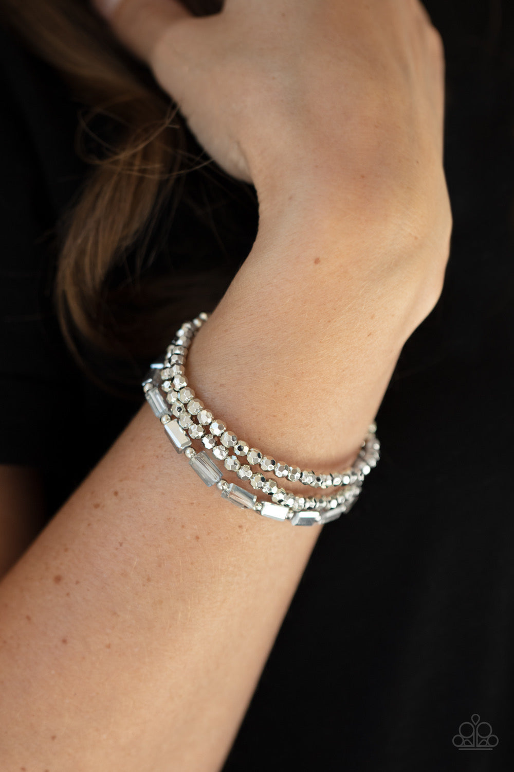 Bracelet - Elegant Essence - Silver