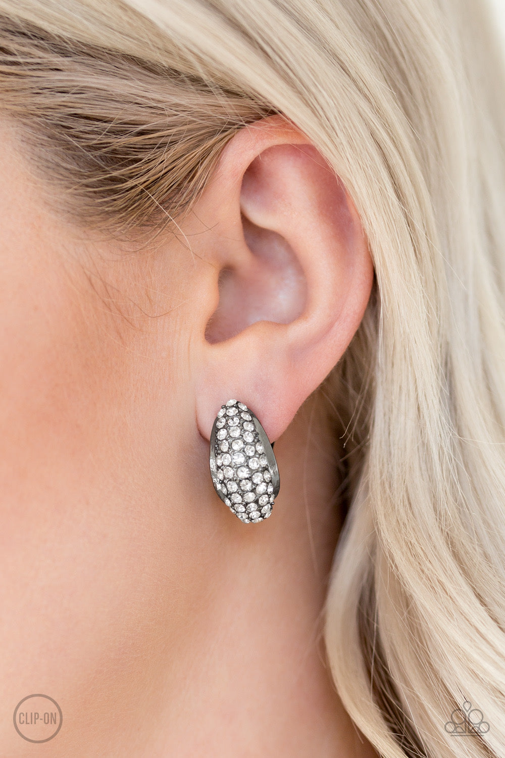 Earrings - Revenue Avenue - Black