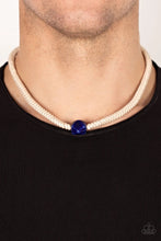 Load image into Gallery viewer, Necklace - Metamorphic Marvel - blue
