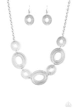 Load image into Gallery viewer, Necklace - Basically Baltic - Silver
