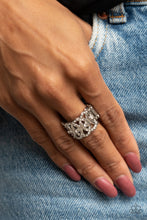 Load image into Gallery viewer, Ring - OVAL-Ruled - White
