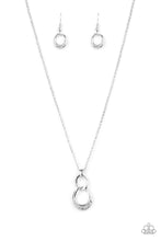 Load image into Gallery viewer, Necklace - Rockefeller Royal - White
