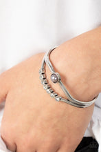 Load image into Gallery viewer, Bracelet - Palace Prize - Silver
