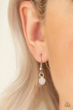 Load image into Gallery viewer, Necklace -  Tassel Takeover - White
