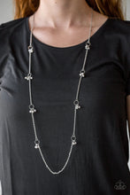 Load image into Gallery viewer, Necklace -  House Party Posh - Silver
