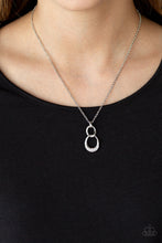 Load image into Gallery viewer, Necklace - Rockefeller Royal - White
